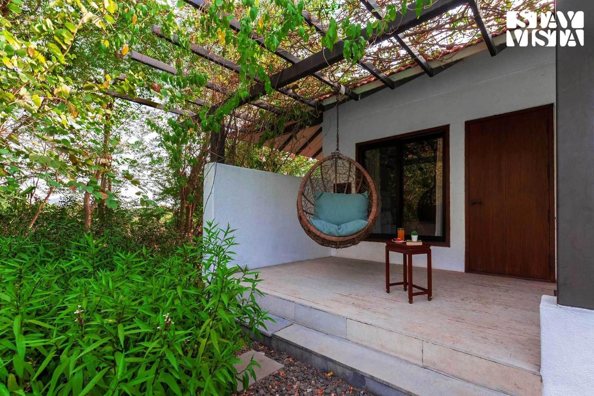 Wander Beyond By Stayvista - Featuring A Bali-Themed Abode And A Refreshing Swimming Pool Alībāg Exteriér fotografie